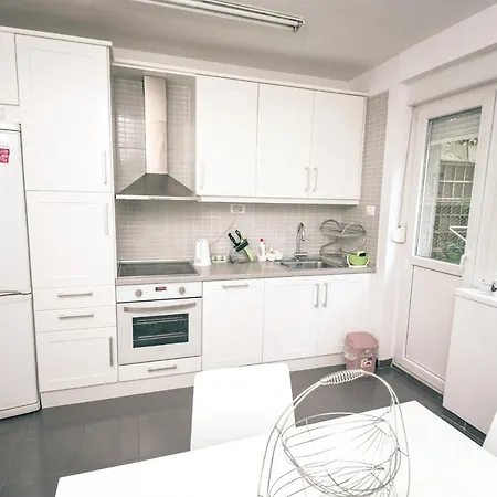 Square Vanilla Apartamento
